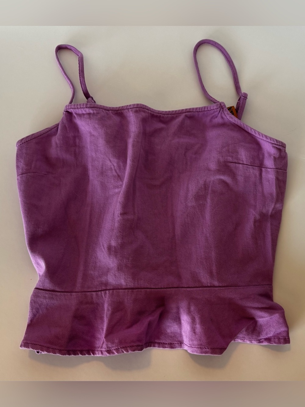 NWOT American Eagle Ruffle Hem Cropped Cami Tank Size M Plum